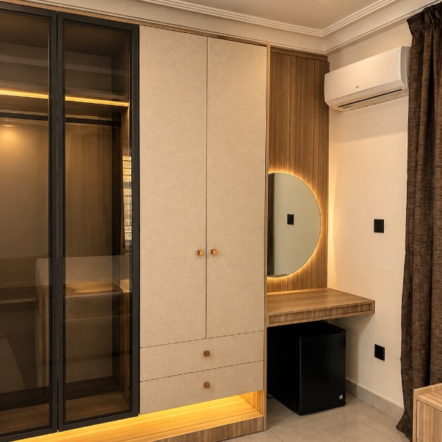 THE EXECUTIVE RESIDENCE  Two-Bedroom Apartment – photo 8