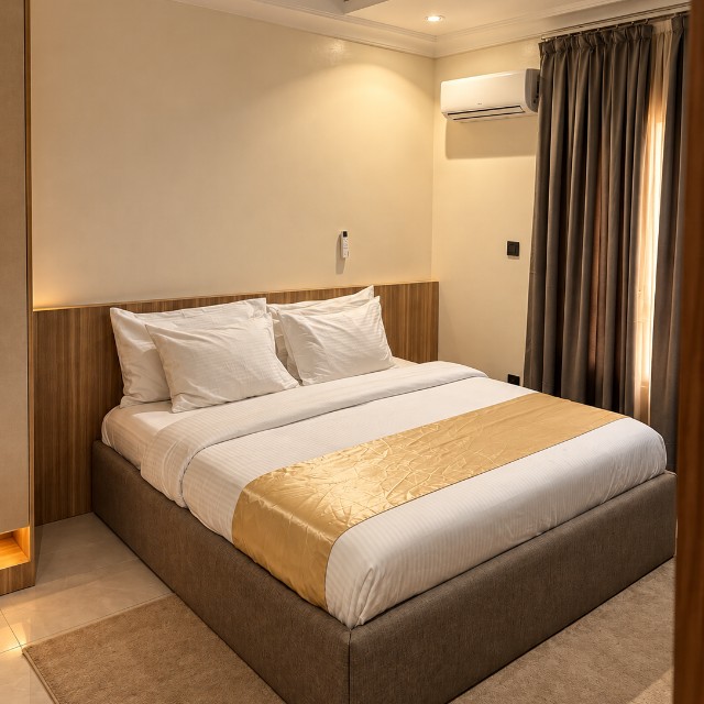 THE EXECUTIVE RESIDENCE  Two-Bedroom Apartment – photo 10
