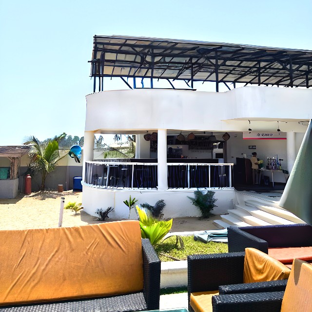 YOLO Beach Resort  – photo 16